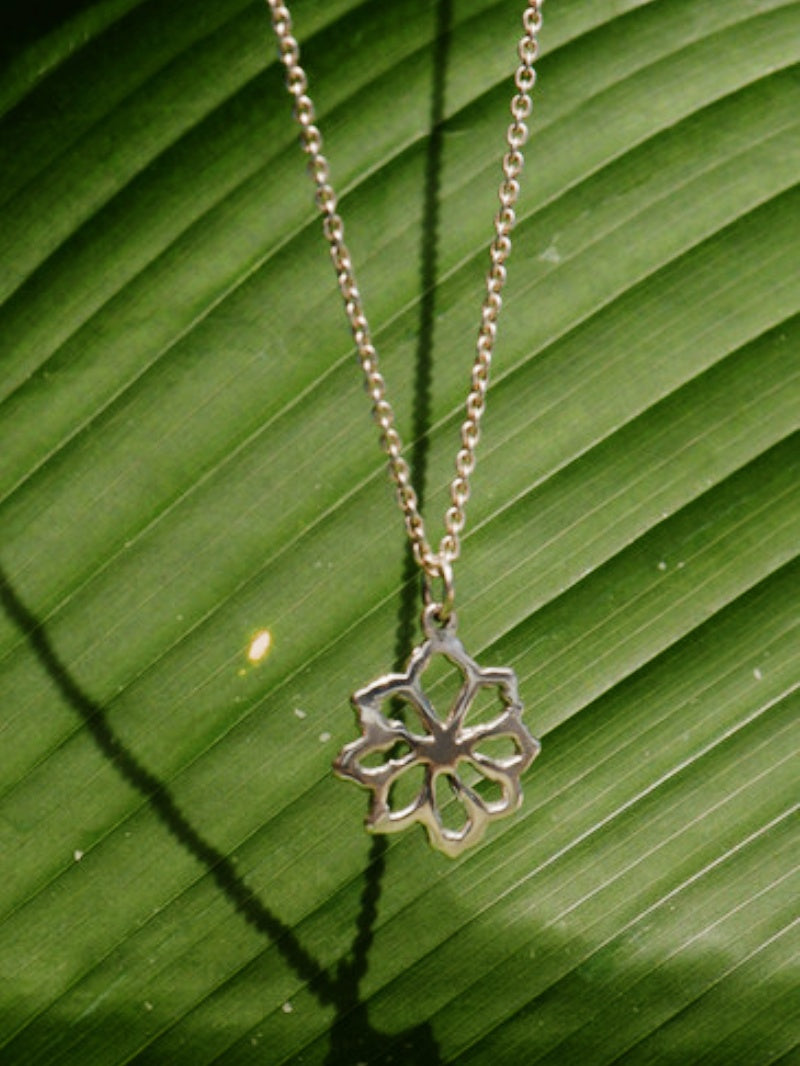 Daisy Pendant in Sterling Silver | Unisex Handmade Statement Jewelry